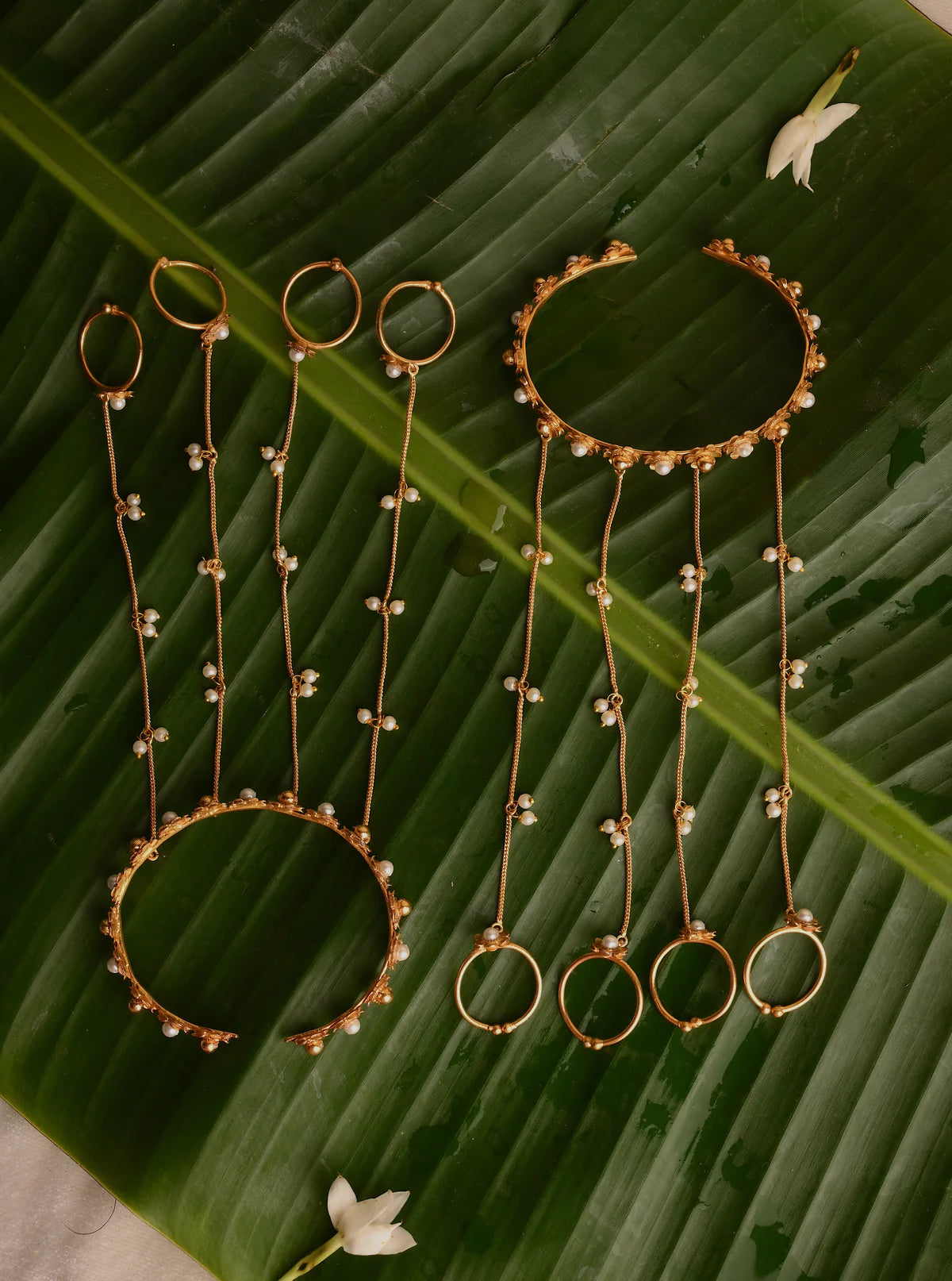 Gulshaan Haathphool Set | Gold Plated